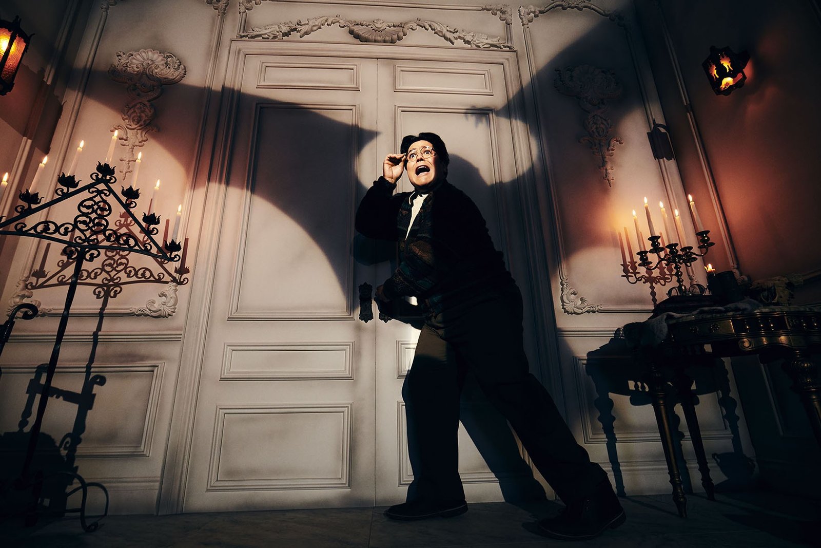 original_1599079254_What we do in the Shadows 2 - Harvey Guillen es Guillermo - FOX Premium