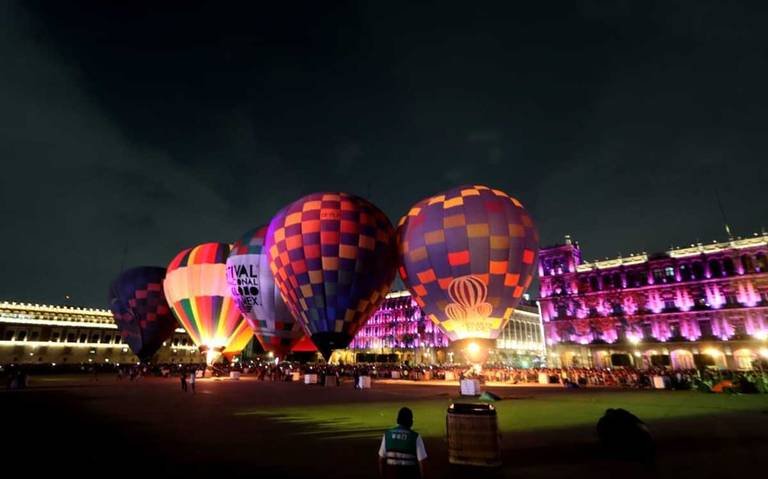 Globos aerostaticos en Zocalo