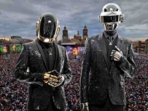 daft-punk-podria-dar-concierto-en-el-zocalo-compressed