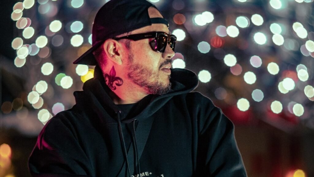 adan-nunez-golden-ganga-030106-1024x576