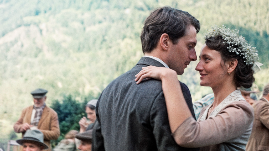 624a46f8a6e604192eaf3b6f534553223c784bdabb3af30699709be77a3ef897._SX1080_FMpng_