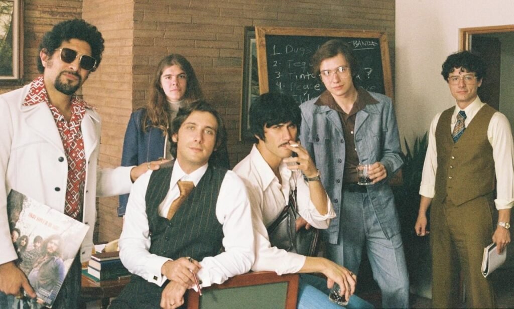 Autos-Mota-y-Rocanrol-un-falso-documental-del-festival-de-Avandaro