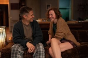 MV5BM2Q3YWNhYzgtMDdiNS00ZjlhLTk0MTQtODAwZTRlNWUyMzBkXkEyXkFqcGc@._V1_