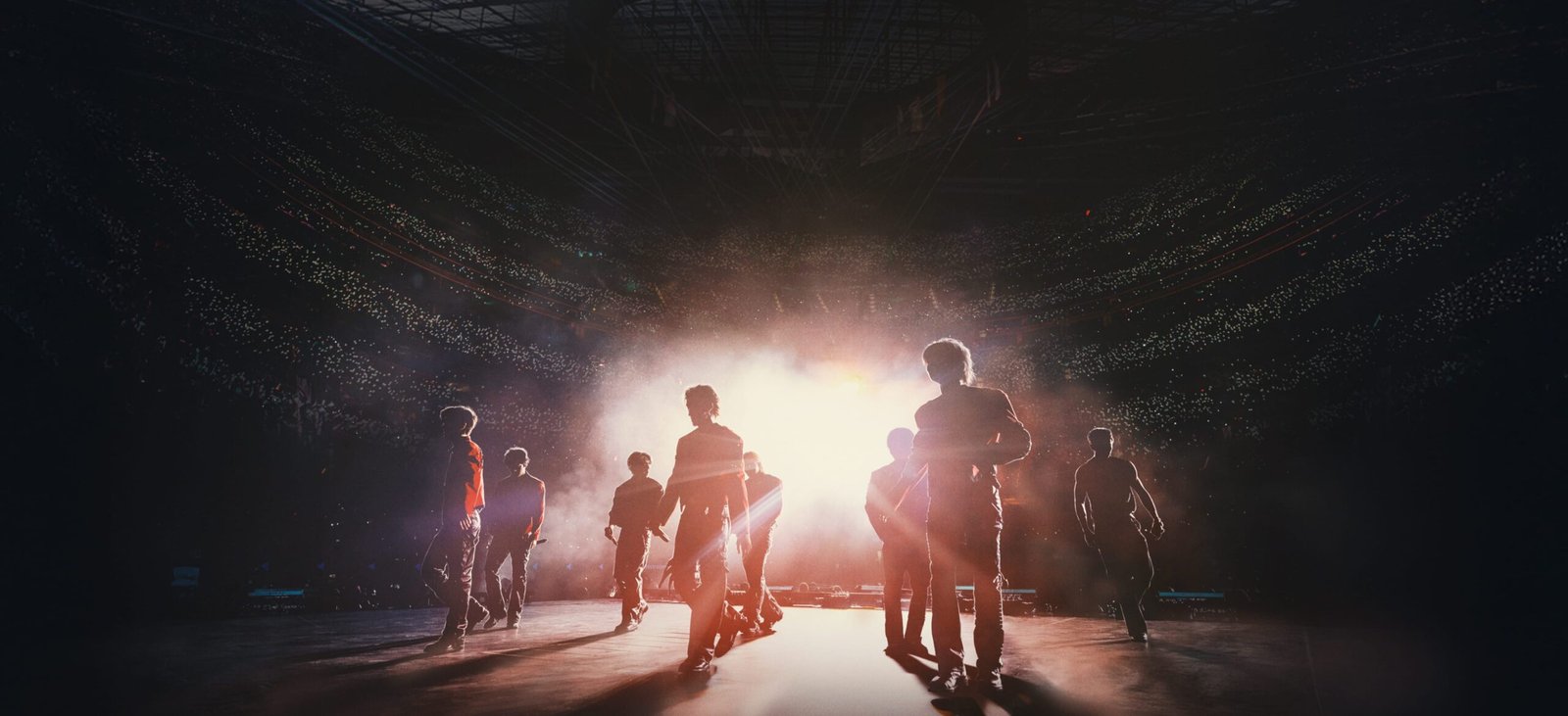 strayKids-HomepageBG-3840X1754-scaled