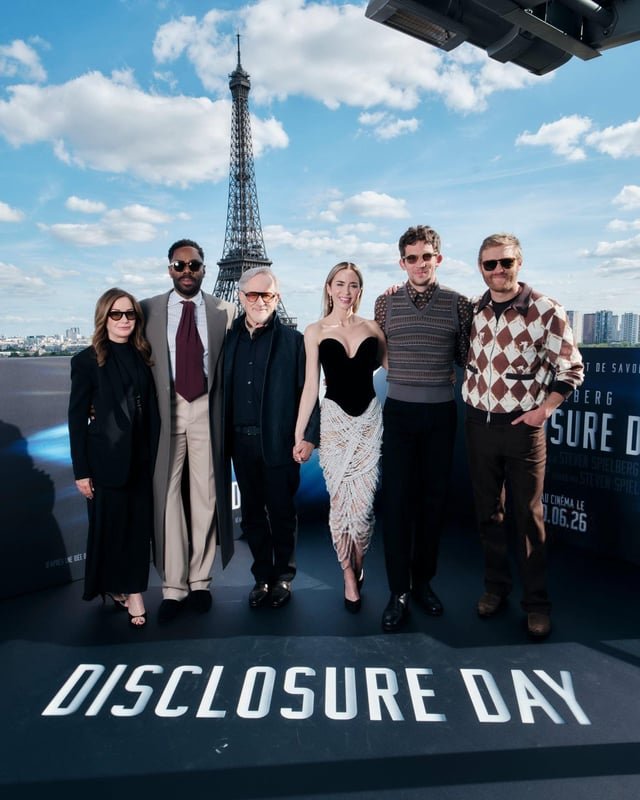 steven-spielberg-emily-blunt-josh-oconnor-colman-domingo-v0-mlktzh38yp4h1