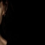Dirigida por Rob Savage, producida por James Wan y protagonizada por Jessica Chastain, llega el primer tráiler de Madre Siniestra
